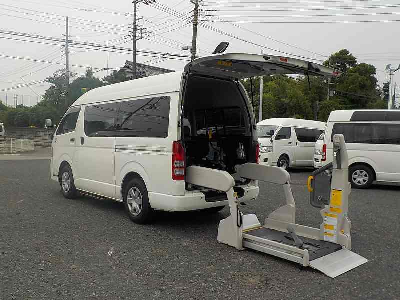 福祉車両　格安レンタカー　ウェルキャブ　ハイエース 8+車椅子2基　1401 (5).jpg