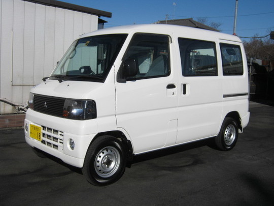 新入庫・福祉車両（軽自動車）レンタカー『三菱ミニキャブ 車椅子スロープ車 4人乗り ・・18』のご紹介です。